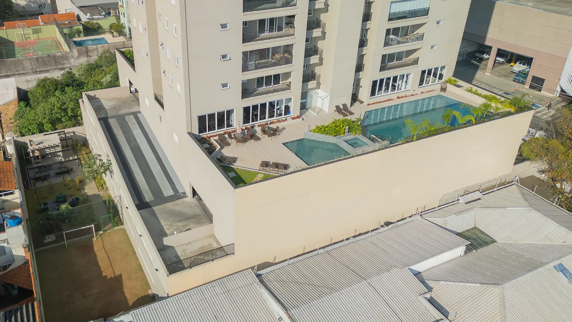 Vista Área da Piscina